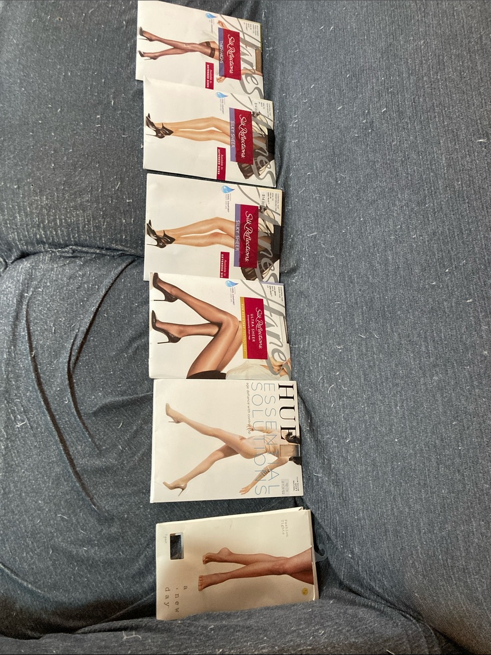 Hanes, HUE Women's silky sheer thigh highs Sheer toe